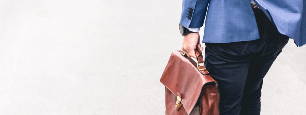 joboffer-marten-bjork-6dW3xyQvcYE-unsplash